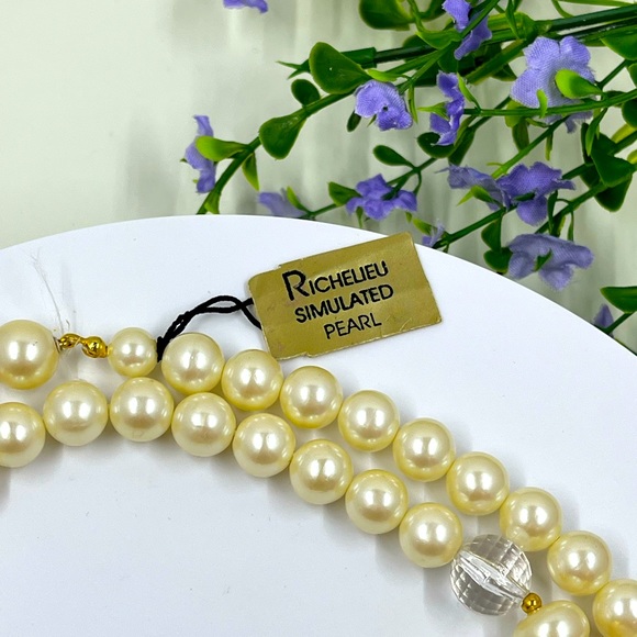 Richelieu NWT Extra Long Simulated Pearl 34 Inch Necklace - Picture 3 of 6
